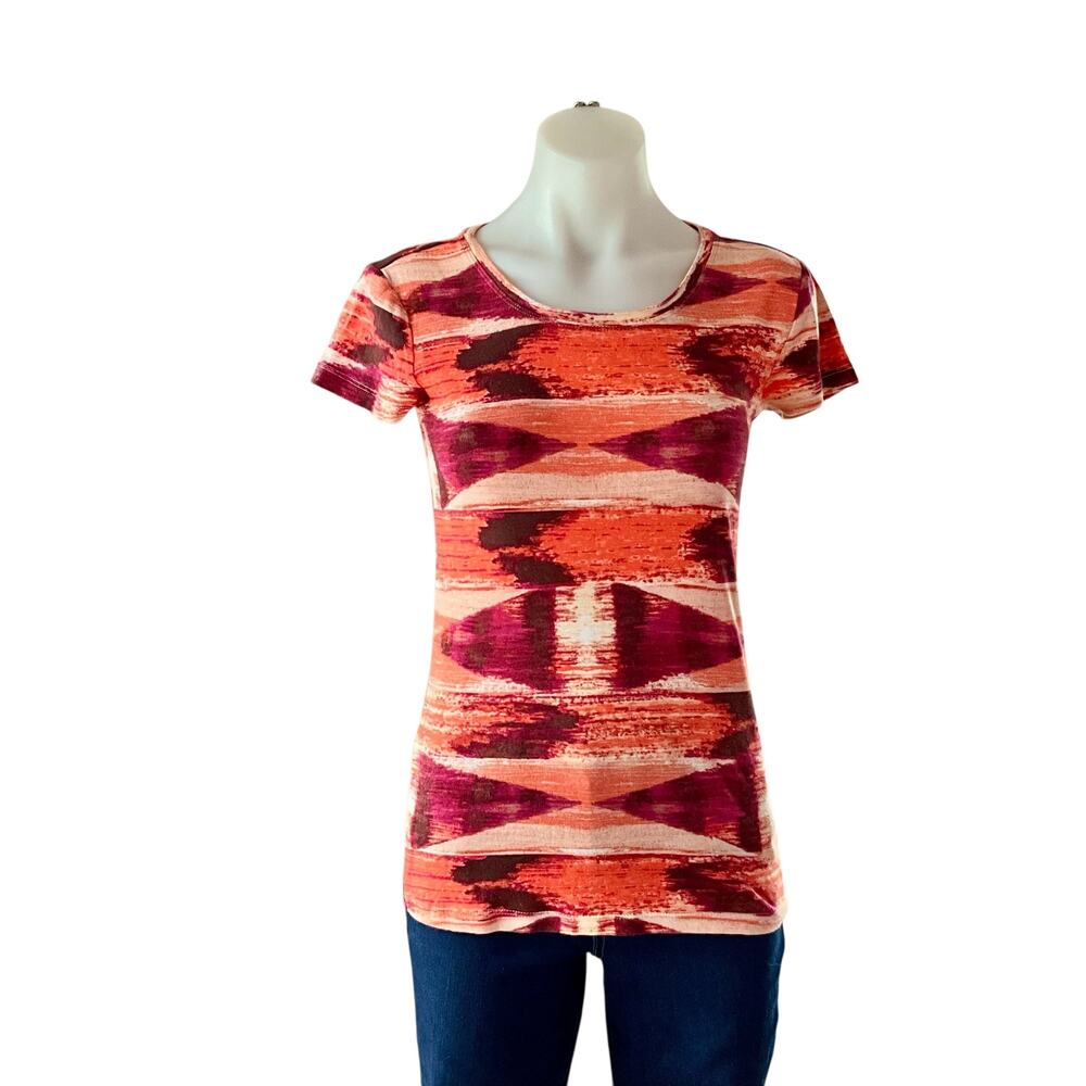 Daisy Fuentes Colorful Triangle Streak Top: Y2K, Modern
